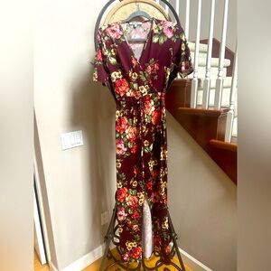 Gorgeous Floral Wrap Dress🌻😍🌺